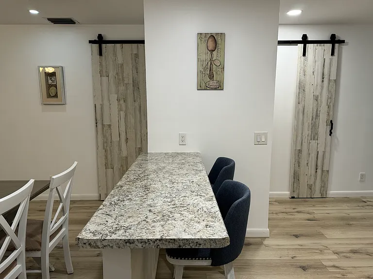622 SE 2nd Ave #622 — Photo 8
