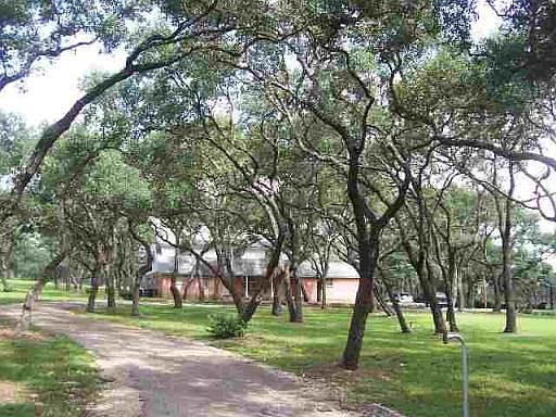 1st image of 405 WINDING WAY DR