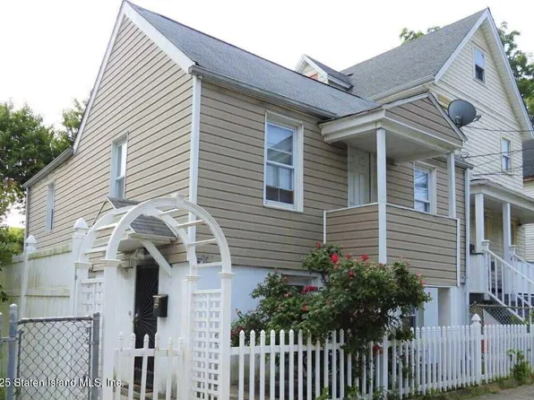 267 Gordon St, Staten Island, NY 10304