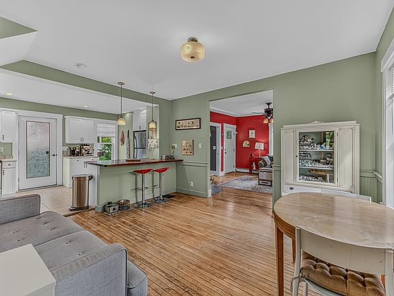 3rd image of 12 Governors Terrace
