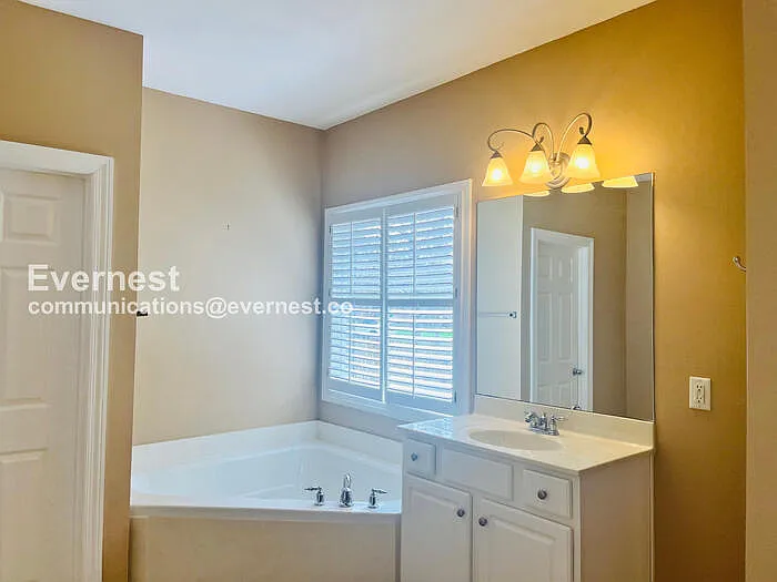 1277 Wheatley Forest Dr — Photo 7