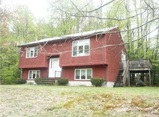 4 Jones Rd, Harrison, ME 04040