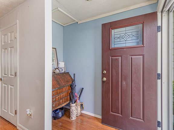 5th image of 4111 Circlewood Dr