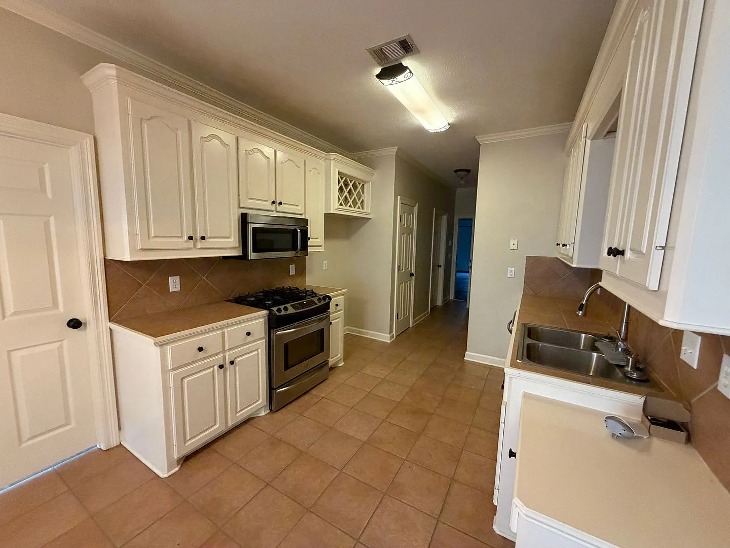 436 Madison Oaks Dr Madison, MS — Photo 4