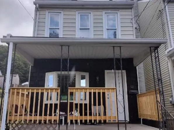52 W Bacon St, Pottsville, PA 17901