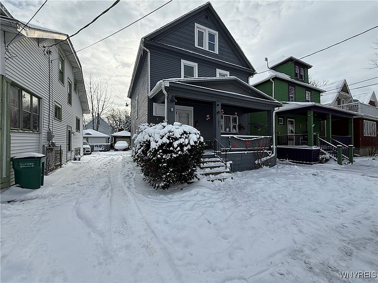 Listing photo 2