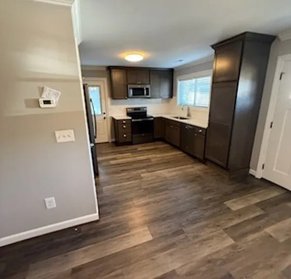 304 W College St #C — Photo 3