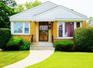 228 48th Ave, Bellwood, IL 60104