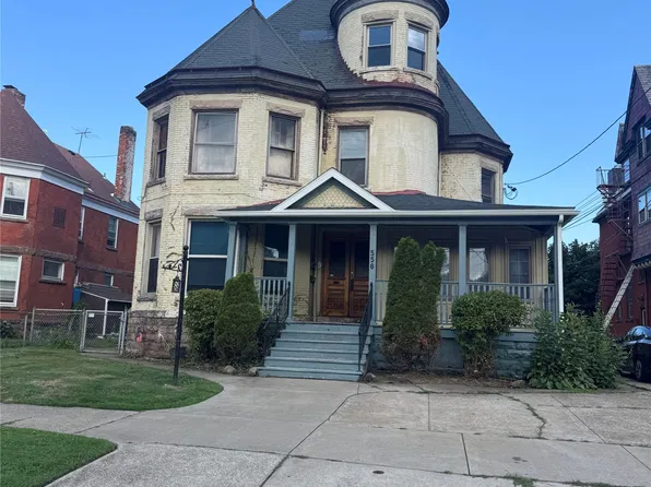 556 W 8th St, Erie, PA 16502