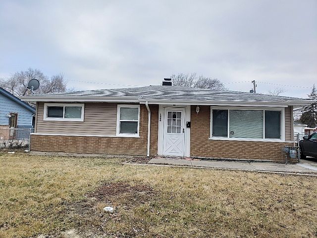 1st image of 1400 Forest Pl