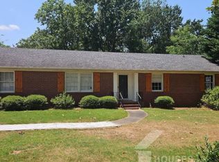 409 Butler Springs Rd, Greenville, SC 29615
