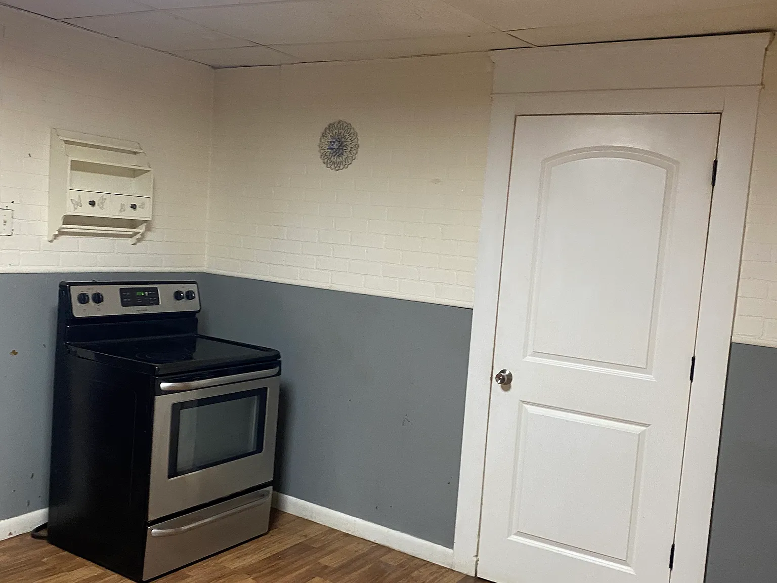 2 bed, 900 sqft, $730 — Photo 4
