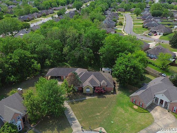 4th image of 6416 Eastwood Glen Dr