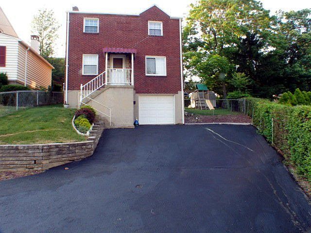 Nice Yard-Must See!!!