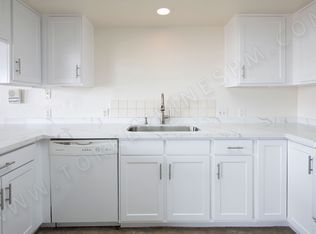 1863 Cable St #0, San Diego, CA 92107