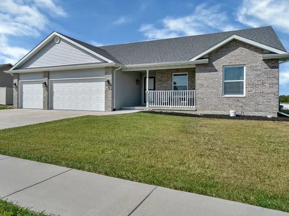 522 Lloyd Dr, Dwight, IL 60420