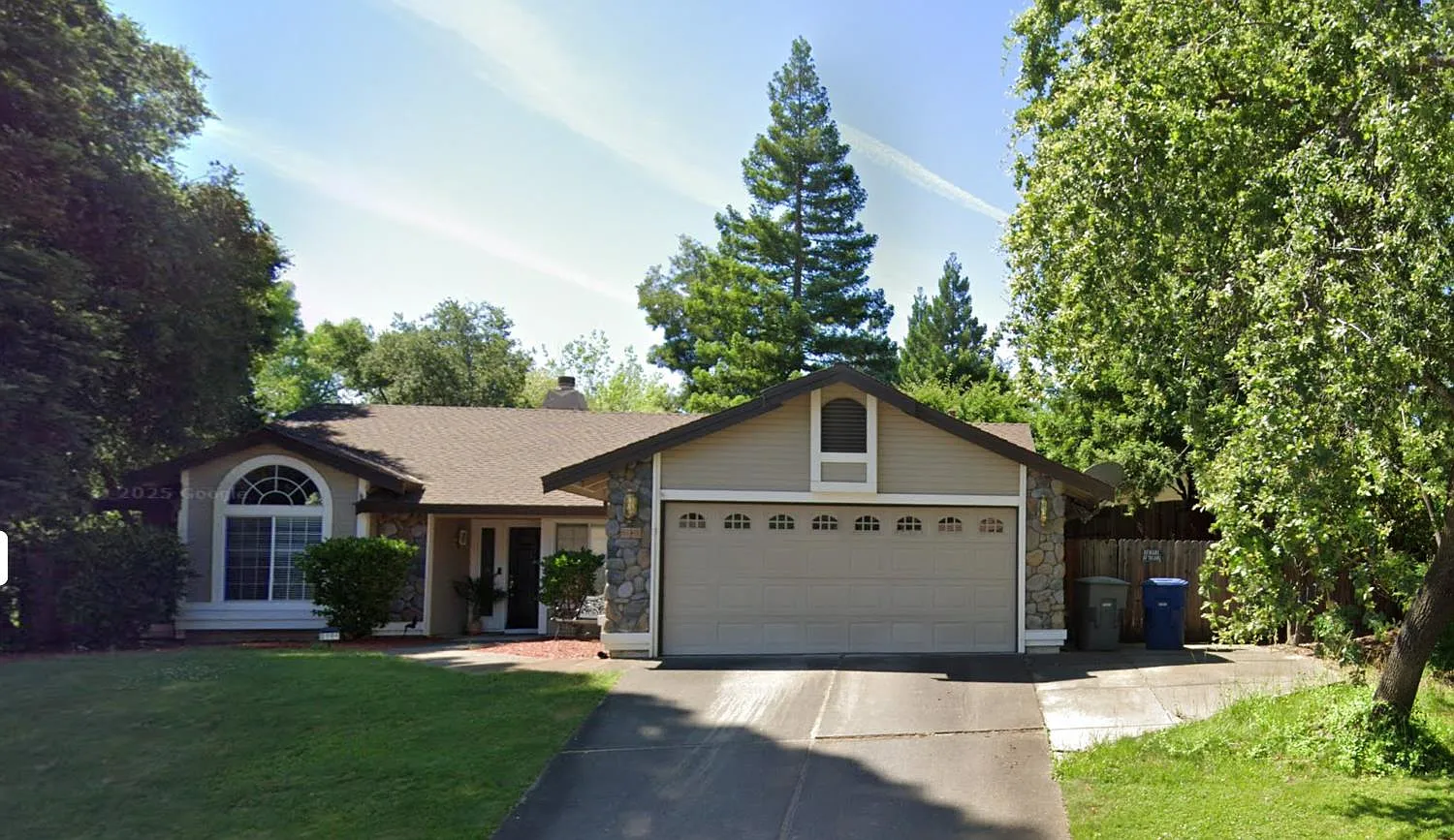 194 Briggs Ranch Dr photo 1