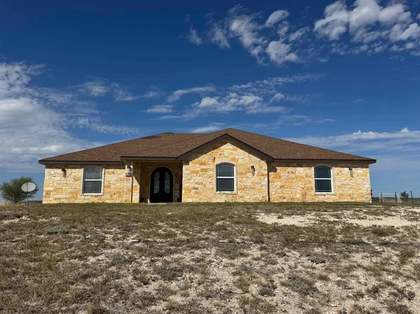 187 La Vista Dr, Del Rio, TX 78840