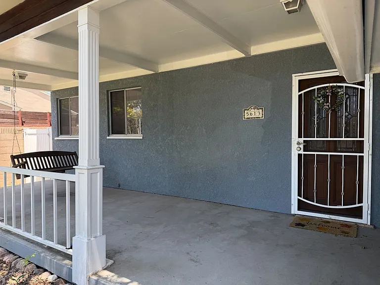 5613 E Hanbury St — Photo 2