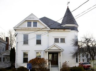 437 E Allen St, Hudson, NY 12534