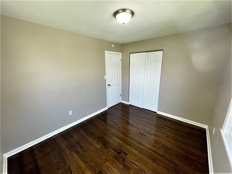 1749 Cleveland St — Photo 8