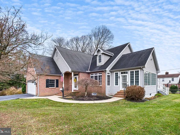 210 Baynard Blvd, Wilmington, DE 19803