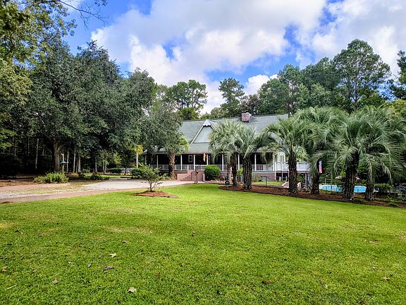 2nd image of 219 Ridge Lake Dr
