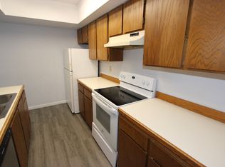 2311 E 66th Ave UNIT B, Anchorage, AK 99507