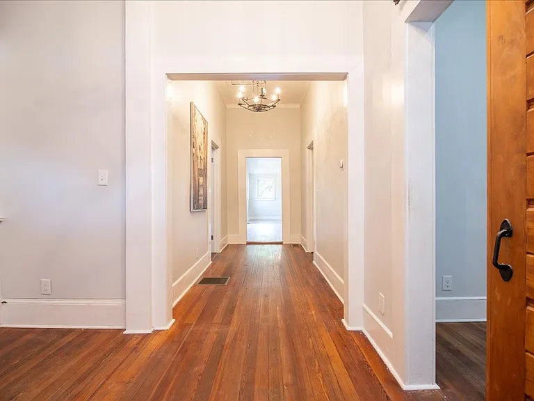 1755 Lyle Ave — Photo 10