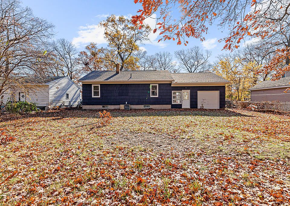 1st image of 248 Eric Ave