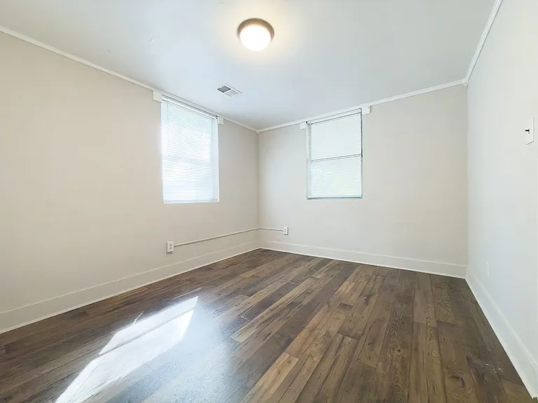 2181 Eleanor Dr — Photo 11