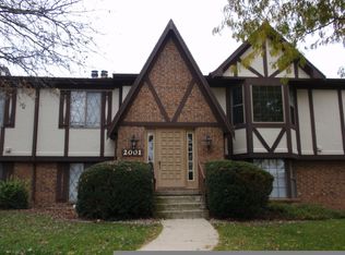 2004 Tracy Dr APT 3, Bloomington, IL