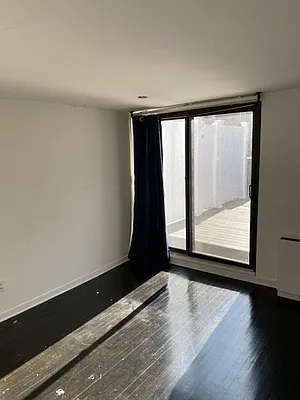 Rented by Mallory Management Corp | media 15