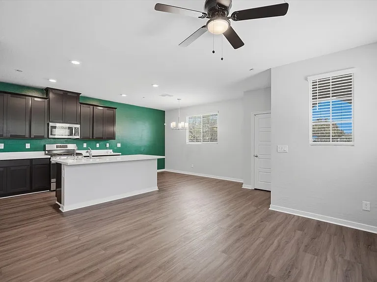 6510 Silver Estates Ave — Photo 5