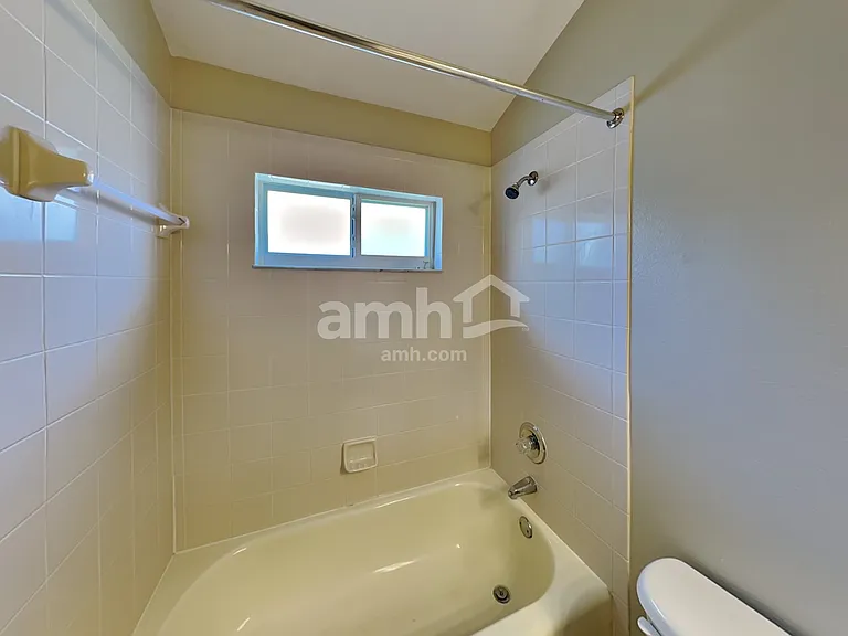12828 Standbridge Dr — Photo 16