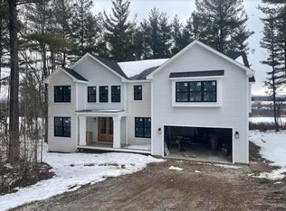 84 Long Dr, South Burlington, VT 05403