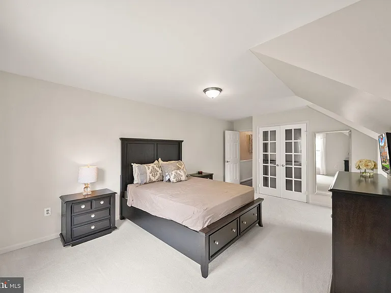 5667 Lonesome Dove Ct — Photo 56