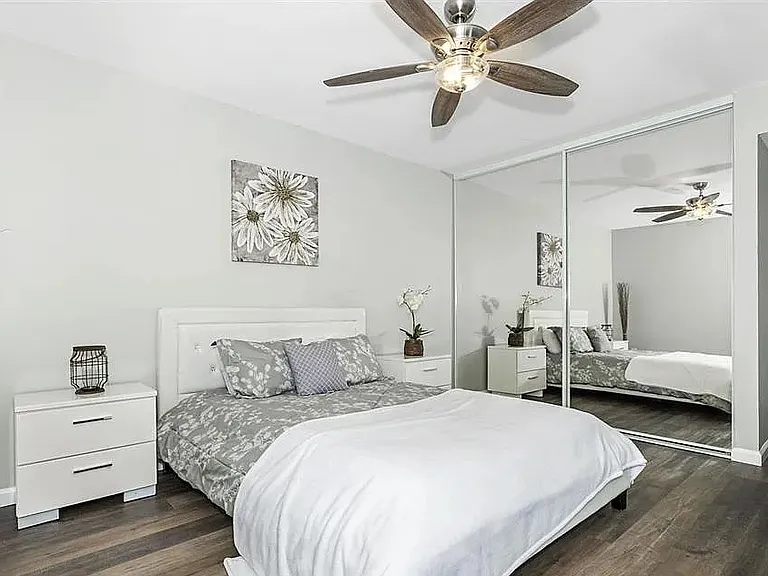 10850 Serafina Ln #6C — Photo 2