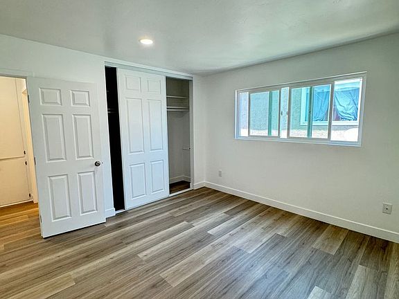 4th image of 4029 44th St APT 1