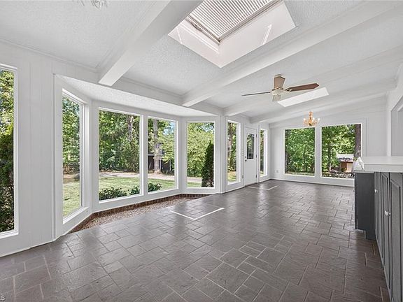 5th image of 236 Richmond Rd