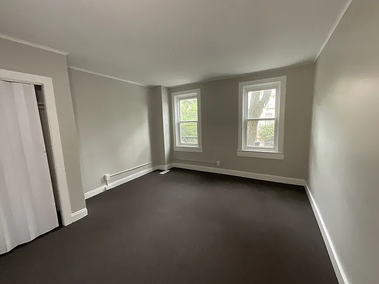 1005 Green St — Photo 6