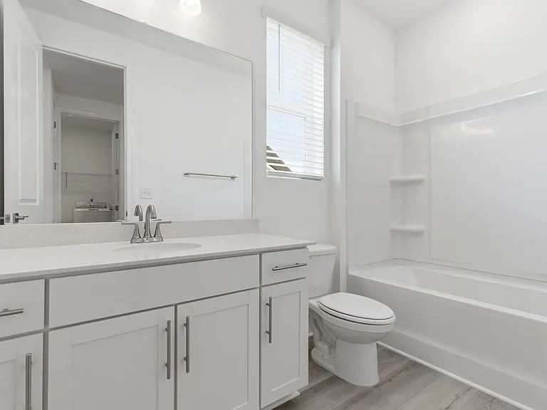 309 Lynwood Station Blvd — Photo 13