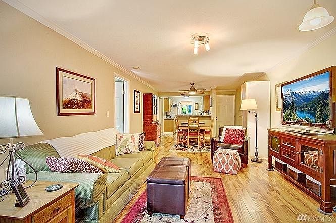 1st image of 10022 NE 127th Pl APT C112