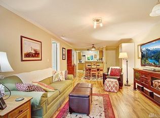 10022 NE 127th Pl APT C112, Kirkland, WA 98034