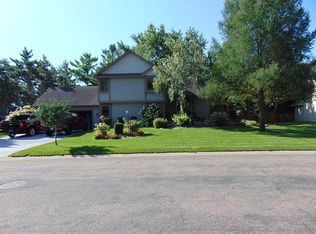 7669 74th St S, Cottage Grove, MN 55016