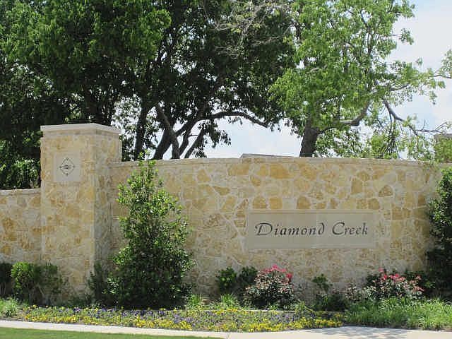 1st image of 4000 Diamond Creek Ct