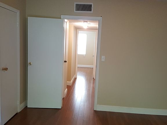 5th image of 5955 NW 27th Pl