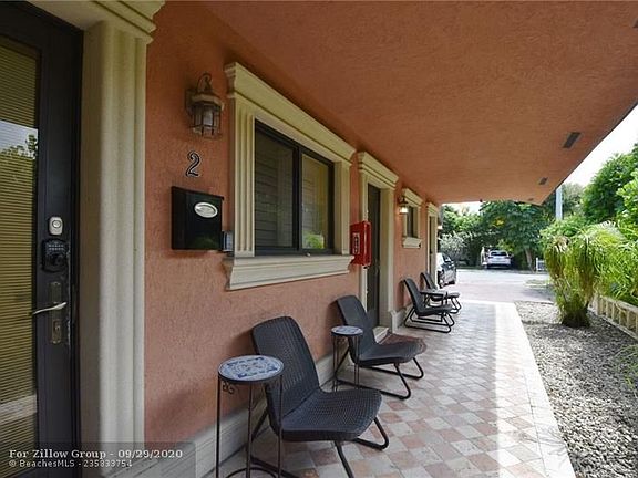 2nd image of 509 SW 15th St #1-2