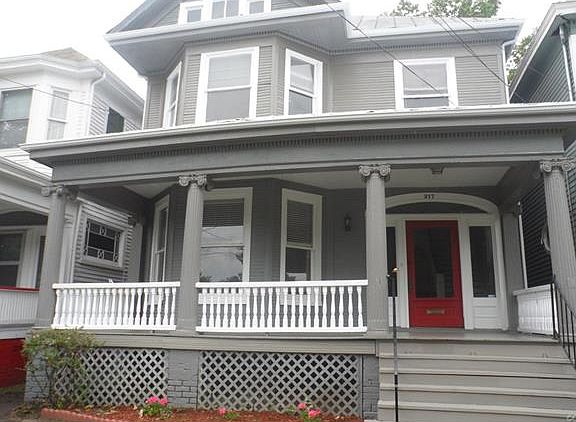 2nd image of 217 Liberty St