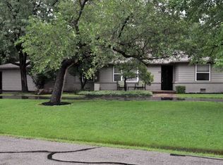 12 E Hawthorne Rd, Wichita, KS 67206